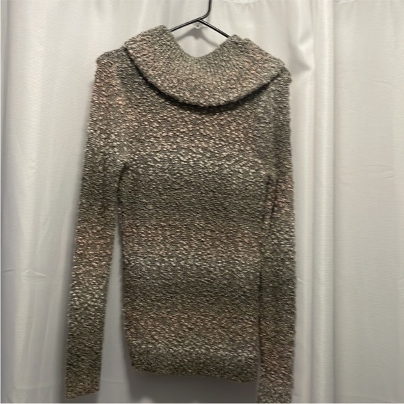 Sparkle sweater bundle. - Picture 10 of 11